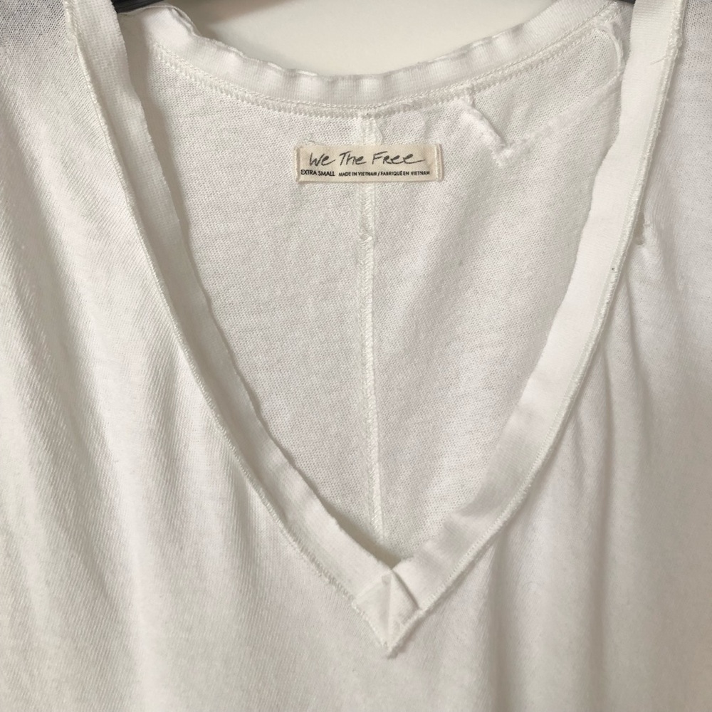 Free People 100% cotton white tshirt size XS